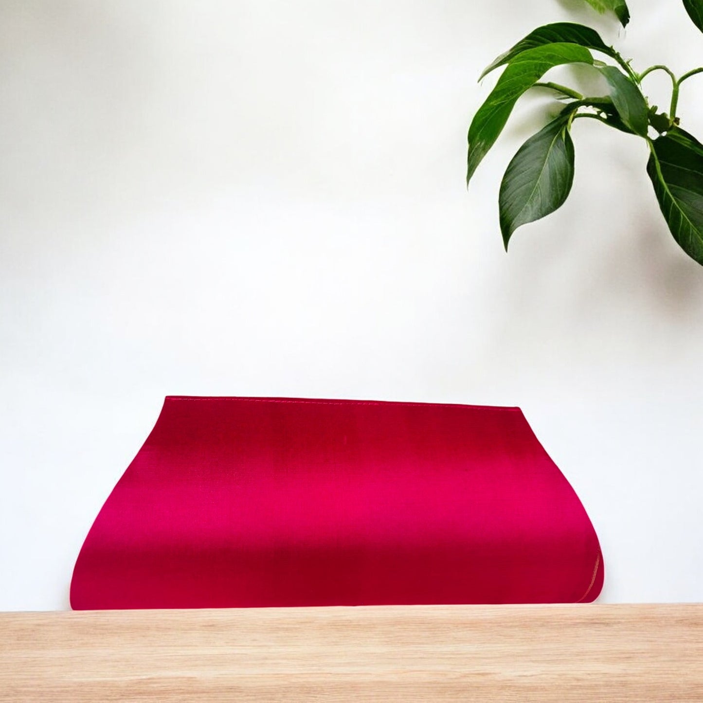 QALA - Medium Clutch