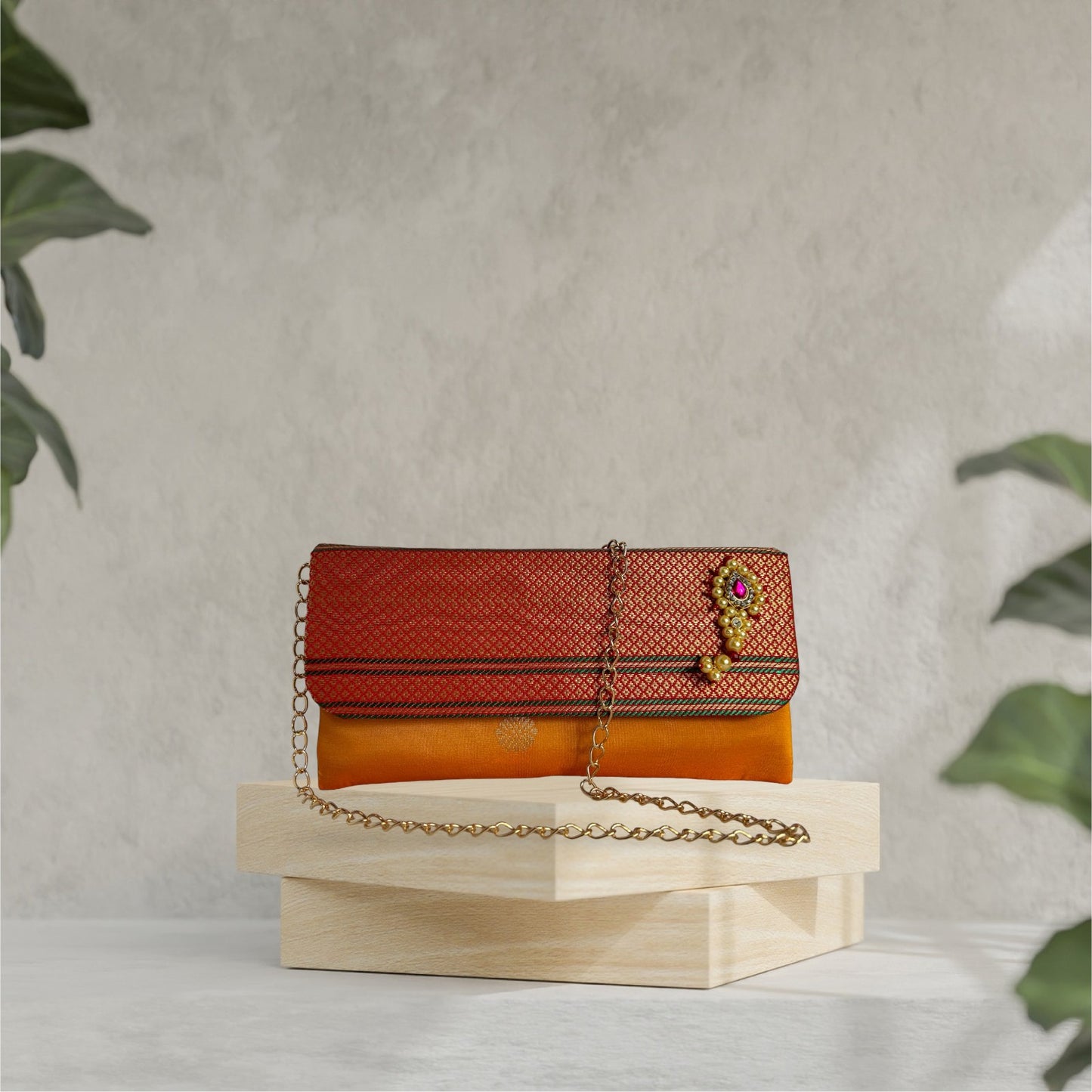 ABOLI - Small Clutch